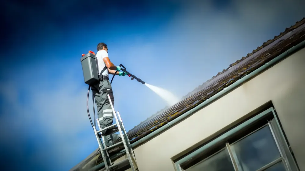 Nettoyage de toiture à Nice